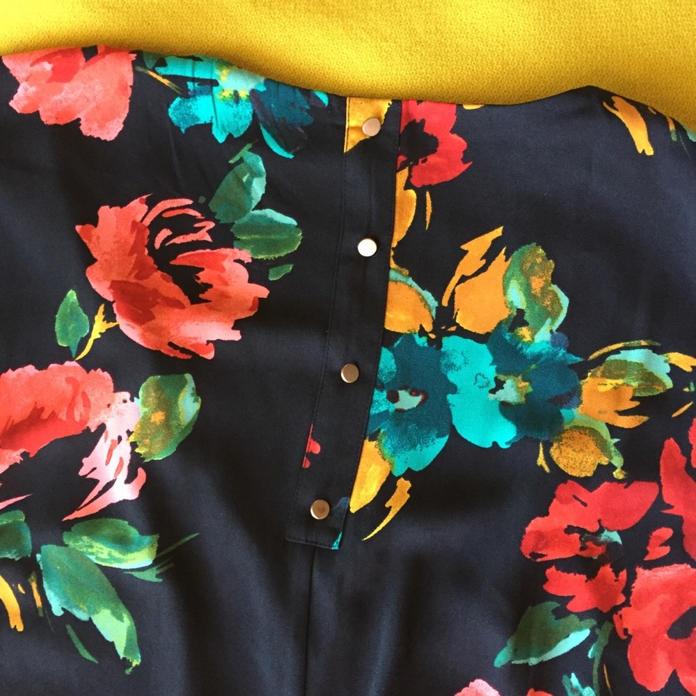 A New Day Floral Dress - Picture 4 of 4